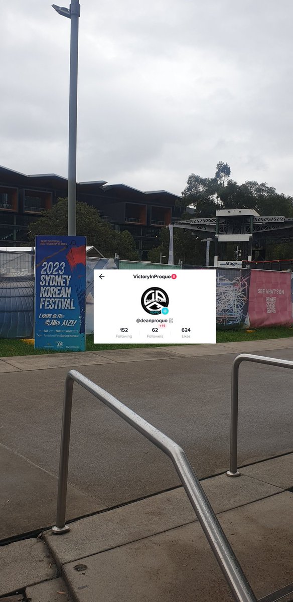 DeanNicholas9's tweet image. Spectator in the opening of the #KoreanFestivalSydney 
You will see #DPQ💚 #VictoryInProQuo⭐ follow for more with @myCharpsy &amp;amp; others across all platforms 🙋‍♂️