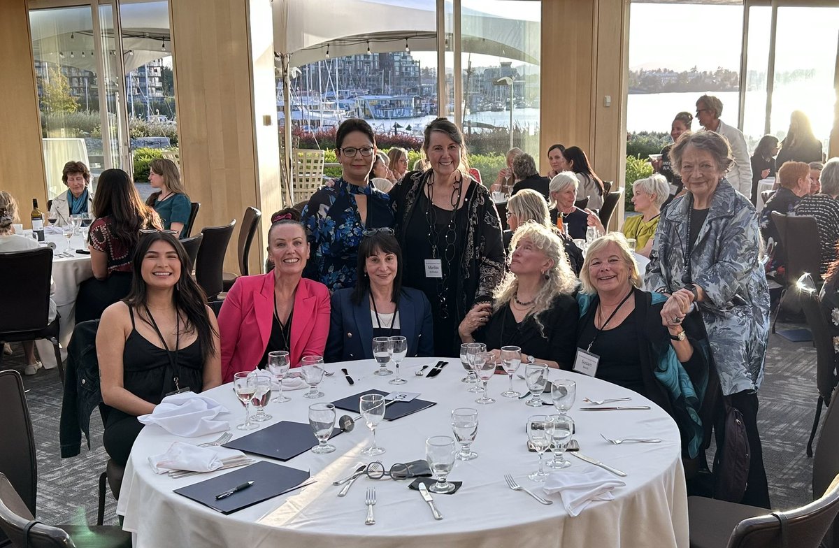 padbccanada's tweet photo. What a wonderful experience to be among over 100 amazing women at the opening of the 31st Annual National Retreat for Women in Victoria this afternoon. The Honorable Senator Marilou McPhedran and The Lieutenant governor of BC Janet Austin were among the attendees@padbccanada https://t.co/YOY6Dw26dW