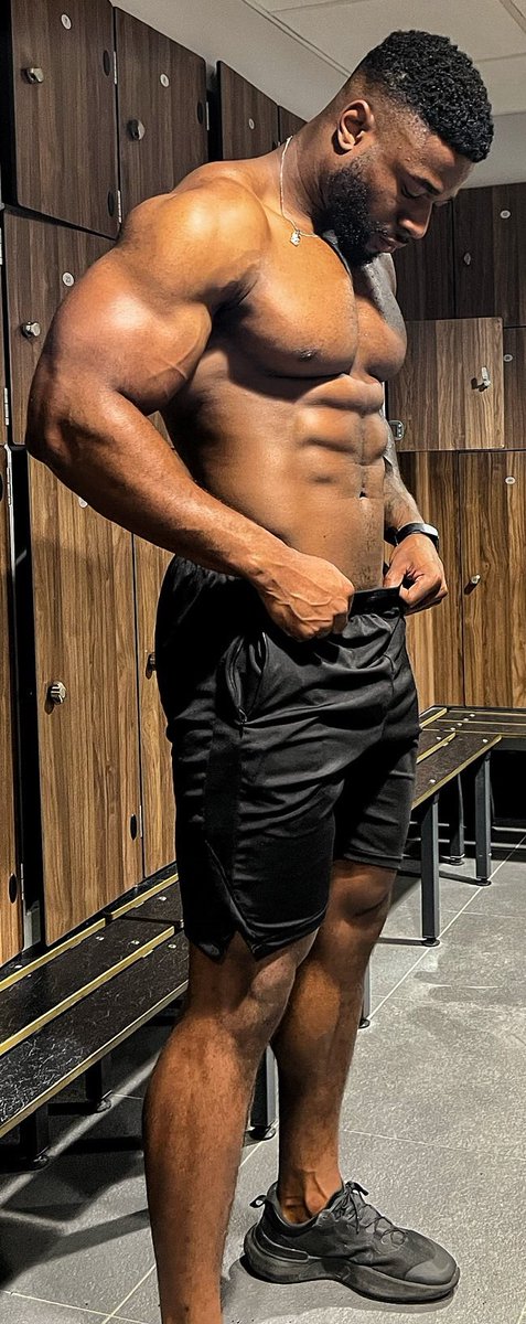 lopezsubdom's tweet photo. @Shyjohnnie U from? UR body, GOOD.  Wanted 2 no what makes U have SEXUAL pleasure.  What turns U on? What porn U like. @handsometroyxxl @_josh_bx @dommtrains @igorgomms @criiscaas2023 @Dom_king91 @alphayoungfigh1  @BlackWrestleRev @ched_uzor  @MrBlack_Dot @wallce @JettWayneH https://t.co/fbvqSu8BlZ