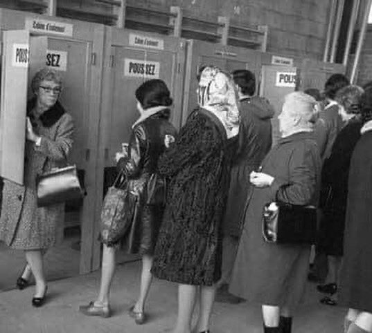 yannickhoppe's tweet photo. Il y a #78ans, le #29avril 1945, après de longues années de combats, les #femmes votaient pour la 1ère fois dans l’Histoire de la #République Française, à l’occasion des élections municipales de la Libération. Plus que jamais, le combat pour l’#égalité femmes/hommes se poursuit. https://t.co/PiO1xWpndz