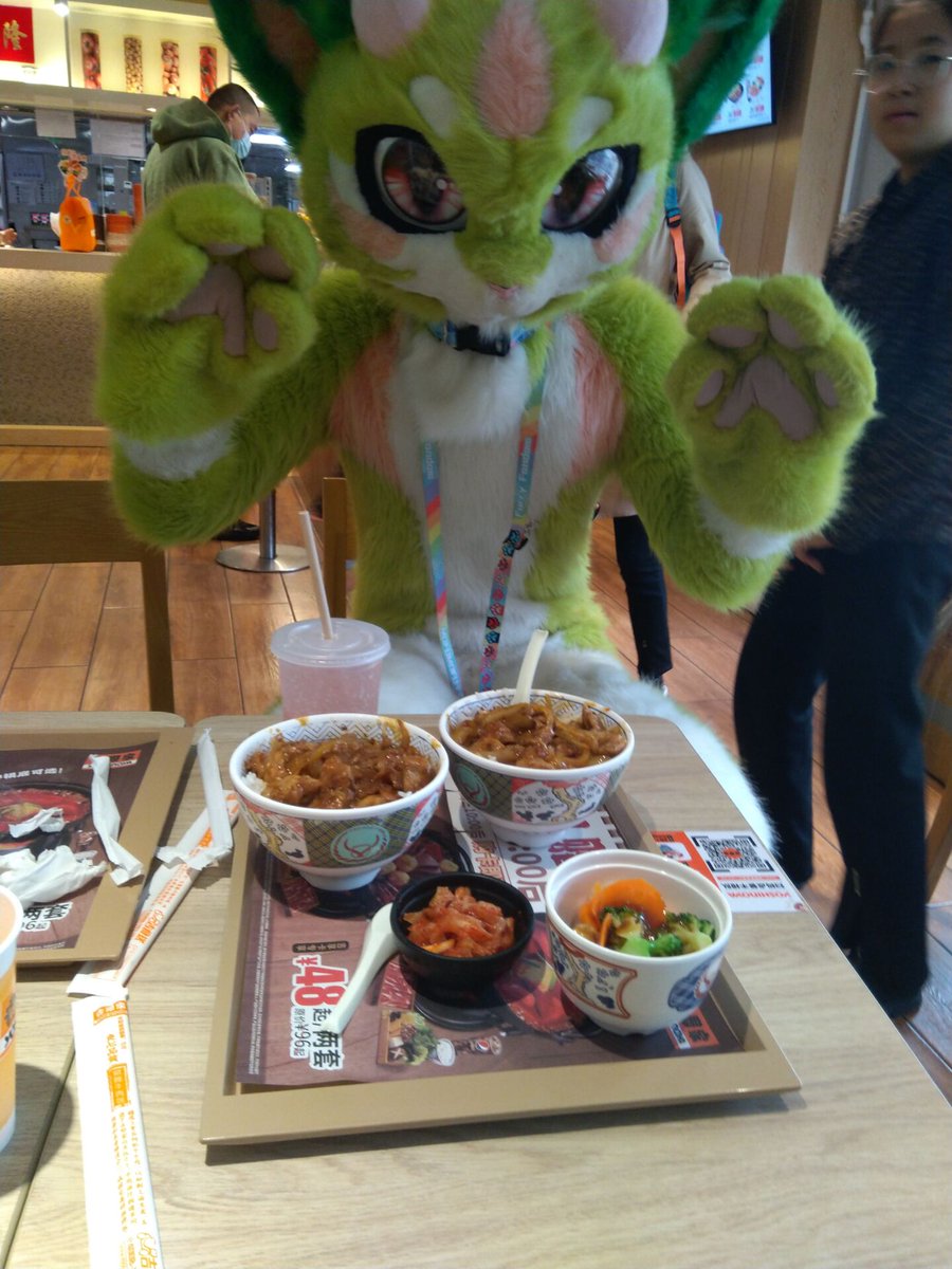2125juwang's tweet photo. at yoshinoya https://t.co/hClHvwFfjF