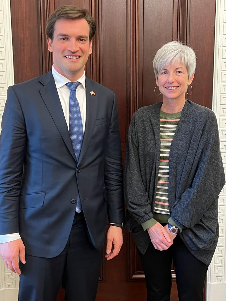 Andrei Baciu tweet media