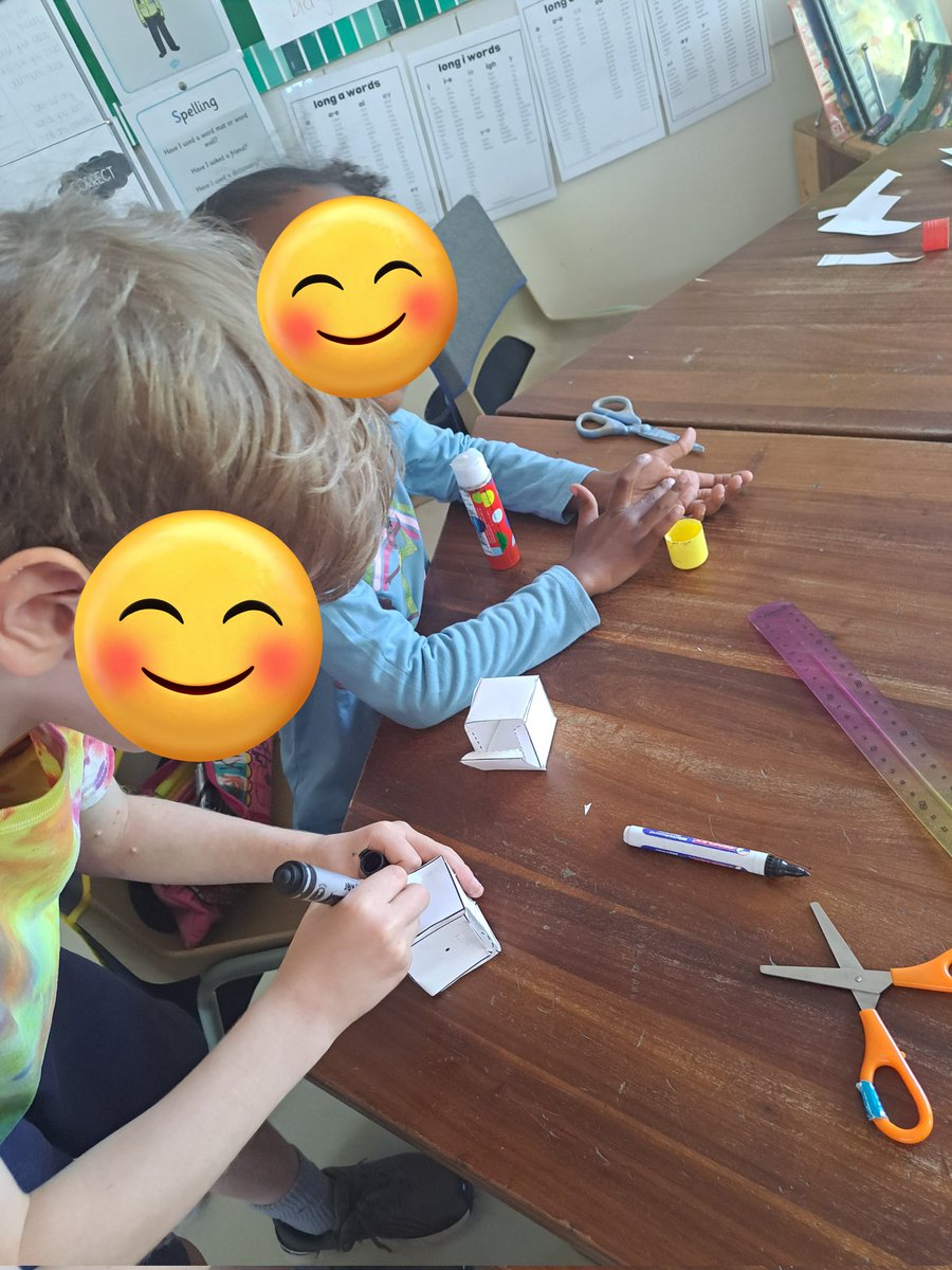 becia1978's tweet image. Student agency in my classroom is not just leadership or  independent decision making. Is the ability to not be afraid of asking for help when needed. #learningAtWis #grade2 Ss inquired about 3D shapes, some needed more help than others to build a cube.