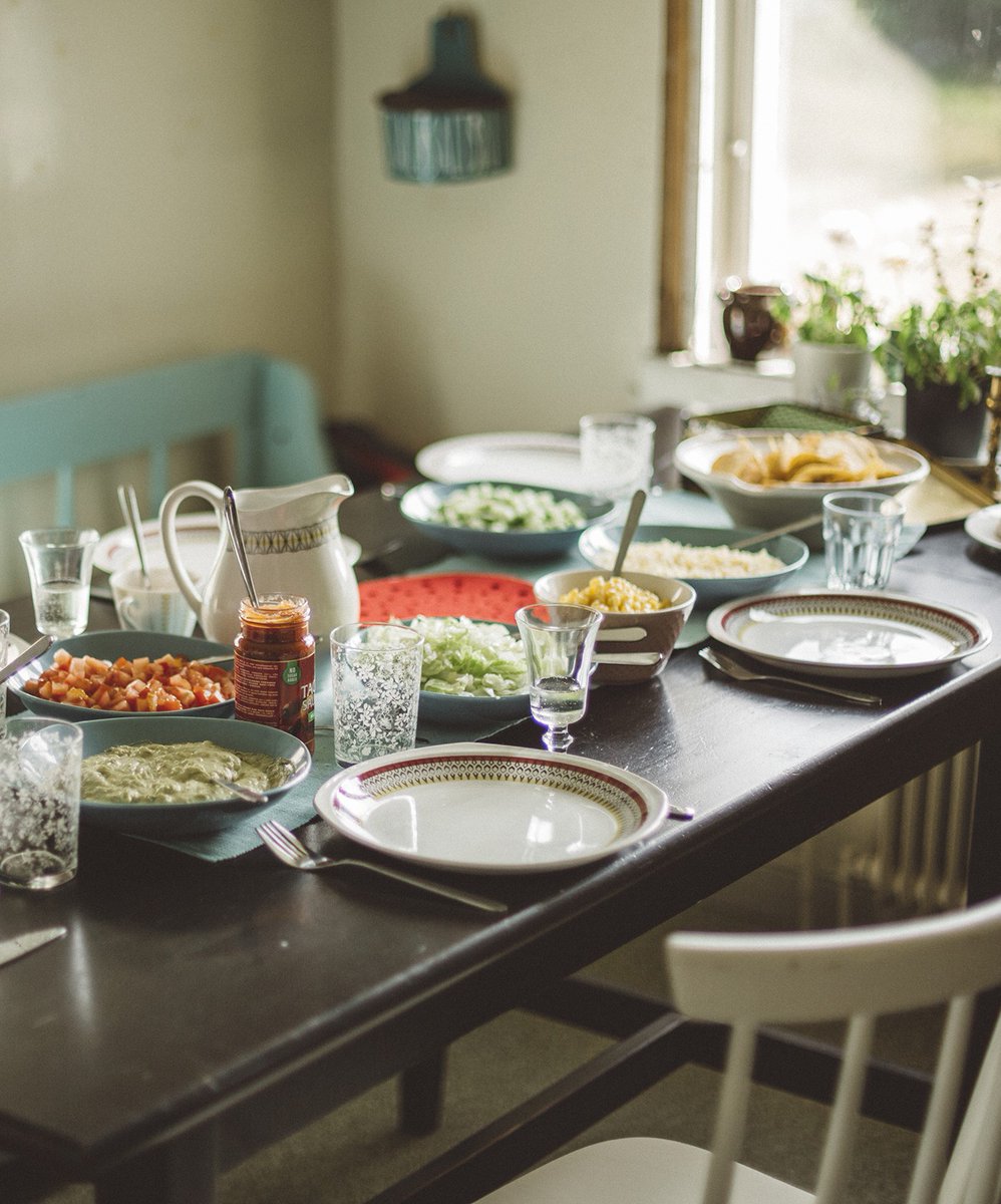 CoachNachiket's tweet photo. You have #invited your #colleagues and #friends for your #dinner party in your #house and you want to set your #table in a #formal way.

To know the right #etiquette all you have to do is join the 3nights 4days #DiningEtiquette program.

Link www.etiquettebynachiket https://t.co/SlDCkHBfRv