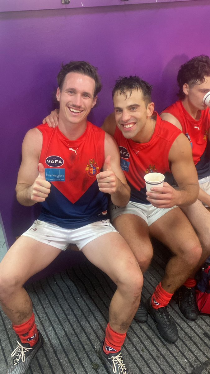 Two absolute gems.

We roll onto next week 😍