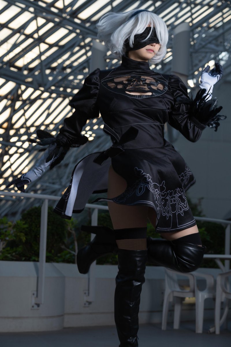 Cosplay

Game
          NieR：Automata

〖 To be, or not to be, that is the question. 〗

📸：nobu さん

 #cosplay
 #NierAutomataCosplay