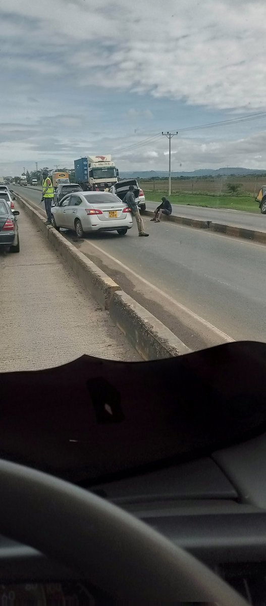 gems_gee's tweet photo. @Ma3Route Gilgil weighbridge accident Nakuru bound,use the truck lane https://t.co/YcgbCW9cbk