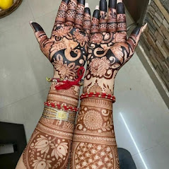 MehandiFree's tweet photo. ✍🏻Book your appointment here with Mehandi Artist Sandeep Mehandi Artist to Get the best Mehandi by the professional Mehandi artists.🙏🏻🙏🏻
So what are you waiting for 
.
.
Wedding | Party | Events
For booking &amp; Queries contact
Call :+91-07982507365
Instagram : sandeepmehandiartist9 https://t.co/QYHn6QJrxK