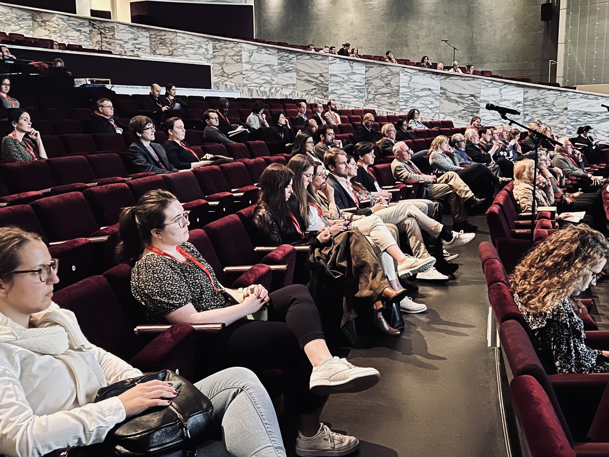 ConferenceEfi's tweet photo. 🎤The last day of #EFI2023 is here. We start with the Best Abstract Session in the Great Auditorium.
Congratulation to all authors❗️
#bestabstract #Nantes #immunogenetics https://t.co/GSaojpMEwm