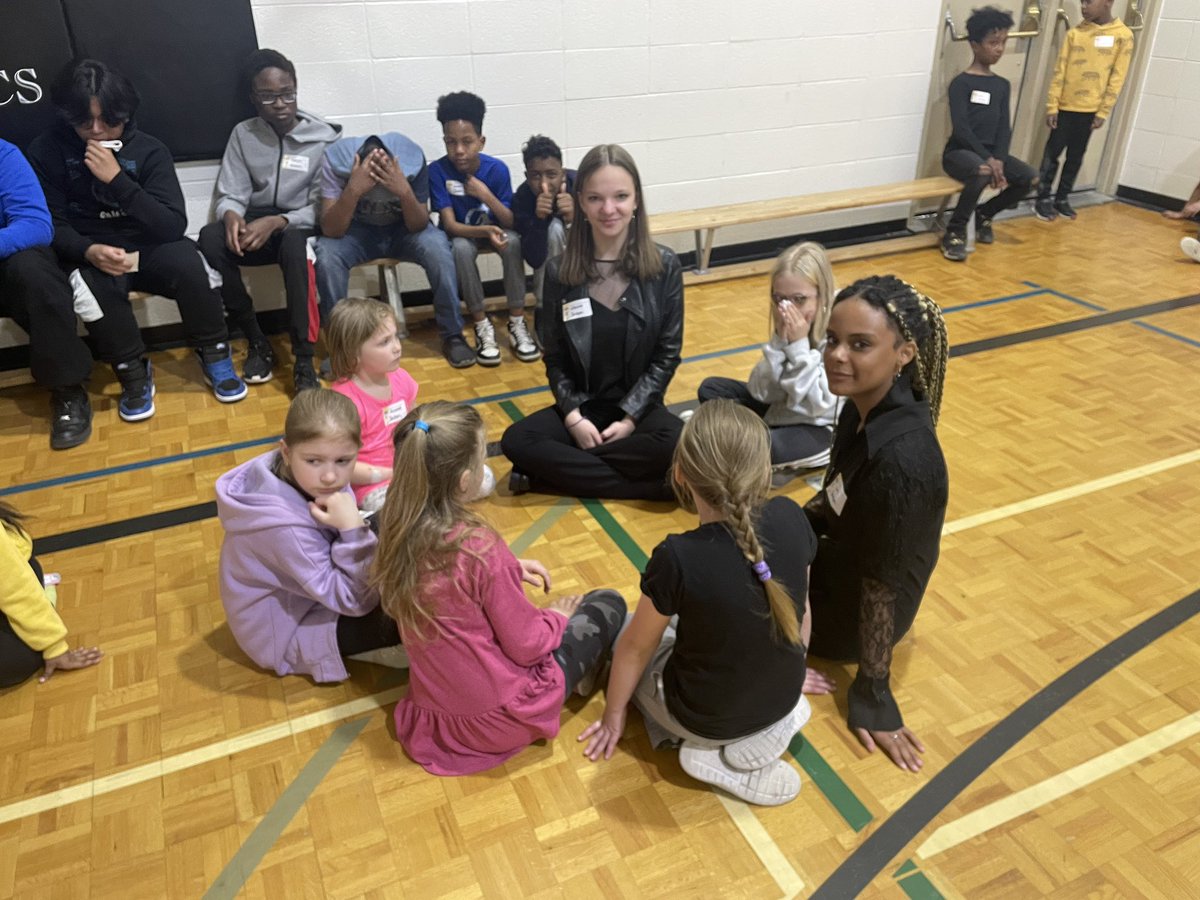 StCatherineECSD's tweet photo. Today we celebrated St. Catherine of Siena’s Feast Day!! ✝️ 

We began the day by taking part in multi-grade group activities and finished off with a beautiful St. Catherine’s Day liturgy led by our Grade 6-9 EAL class. Thank you to Father Julian for joining us today! ❤️ https://t.co/BPsLhsWtyt