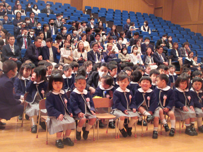 marian_kons's tweet photo. 🏫入園式🏫

✨4月4日京都校、4月5日大津校、4月6日長岡京校✨
３校の入園式を無事終えました！K1クラスの皆さん、元気いっぱい��したね👦
制服もとても似合っていましたよ🎊

マリアンで愛の溢れる毎日を過ごしてくださいね！ https://t.co/g0uz5tbckd