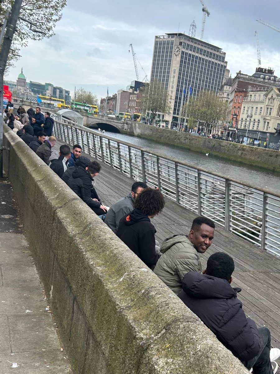 Vigilantefilly's tweet photo. Dublin.

Not an Irish person in sight. And you know what, i wouldnt walk past that lot. https://t.co/FPizP5rLLJ