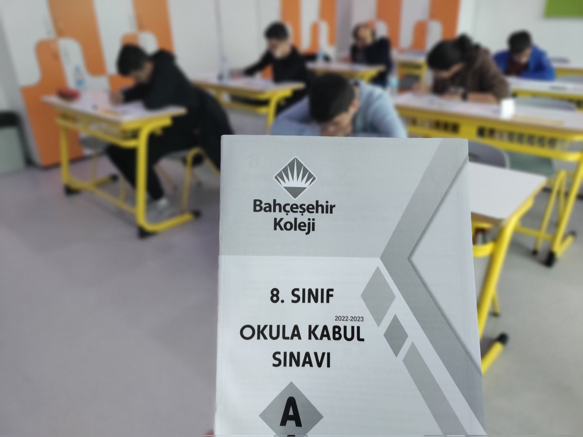 BahcesehirSivas's tweet photo. 8, 9, 10 ve 11. Sınıf öğrenci adaylarımıza  “Lise Bursluluk Sınavı”nda başarılar dileriz.🙂

#BaşarıSeninTercihin 💫
#BahcesehirKoleji https://t.co/GkY1NRc9vE
