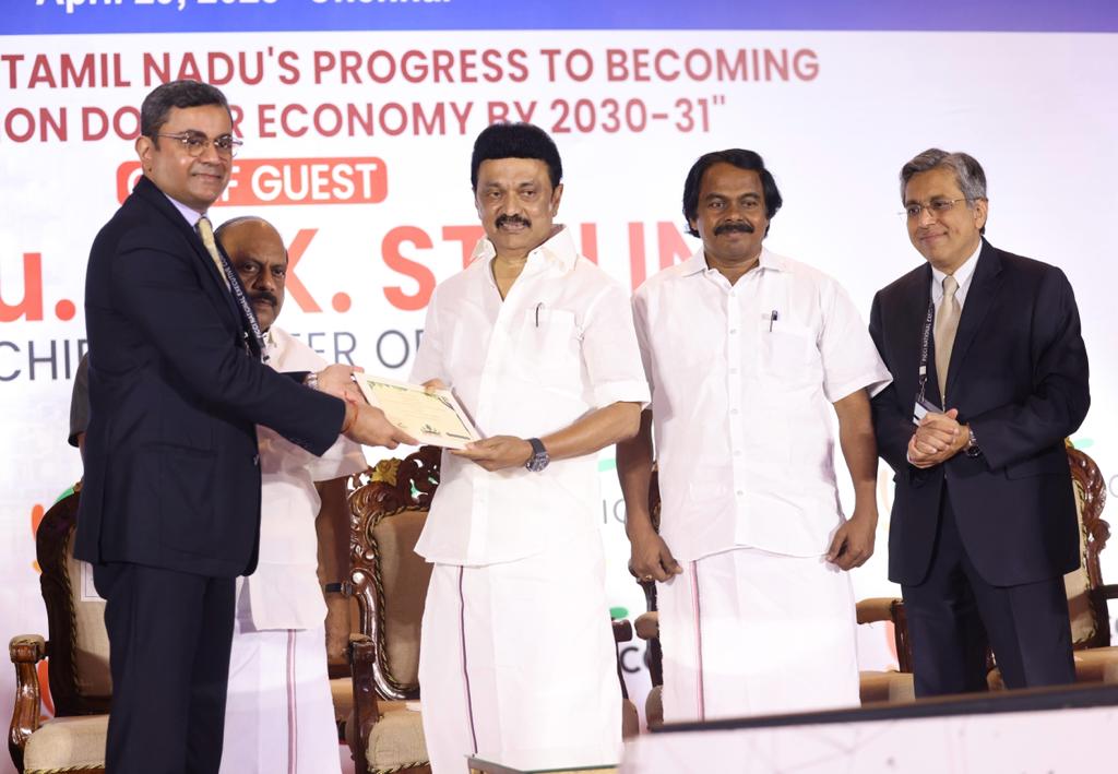 officeofMTR's tweet photo. The Hon'ble CM of Tamil Nadu Thiru. @Mkstalin inaugurated the @ficci_india National Executive Committee Meeting today. The Hon'ble Minister for ITDS @manothangaraj also attended the meet which involved discussions by important dignitaries about industrial developments in the state and how it can accelerate TN's progress to becoming a 1 trillion dollar economy by 2031.
#trilliondollareconomy #techtocommonman #tamilnaduforIT #innovation #collaboration