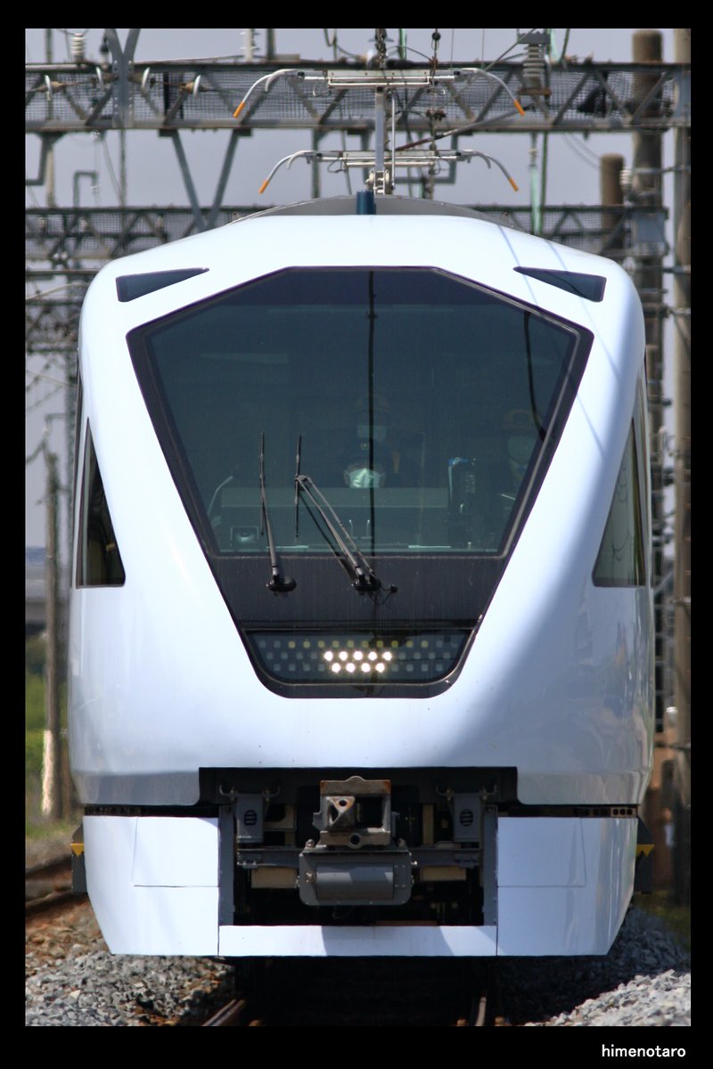 xdngf645's tweet photo. #東武鉄道 #N100系 #SPACIA_X
とりあえず地元の鉄板ポジションカットは抑えました。 https://t.co/krnyx4WGlo
