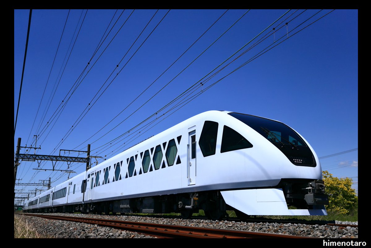 xdngf645's tweet photo. #東武鉄道 #N100系 #SPACIA_X
とりあえず地元の鉄板ポジションカットは抑えました。 https://t.co/krnyx4WGlo