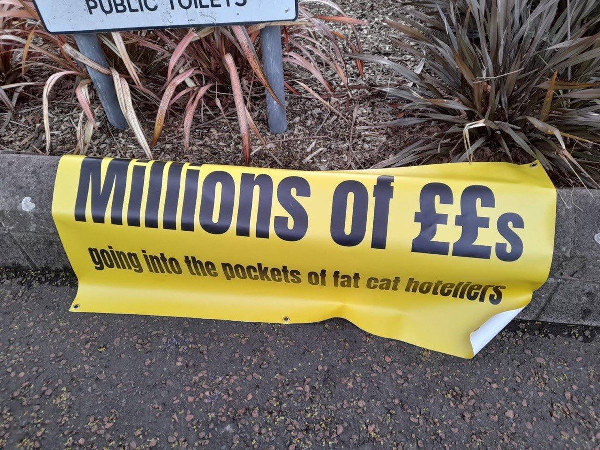 Vigilantefilly's tweet photo. Week 8 of protests against the illegal unvetted migrants being housed in a Hotel in Bangor County Down. 

A FOI to the local council revealed no planning application for change of use and no public consultation about the housing of unvetted migrants. 

The protestors, https://t.co/QqEJKWjxqH