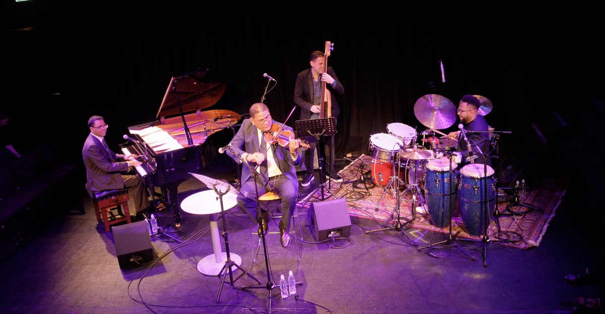 An amazingly intense show at The Lighthouse Poole last night ... the audience rode the waves of emotions with us <a href="/OmarPuente832/">disafforestation.sol</a> <a href="/esanzoficial/">Edwin Sanz</a>