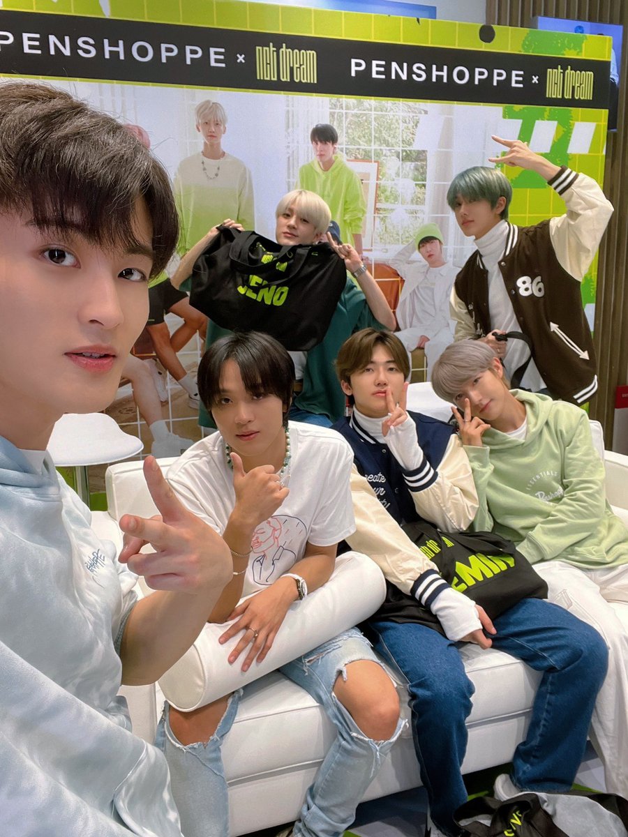 markminhyung's tweet photo. a quick selfie
#PENSHOPPExNCTDREAM https://t.co/RDDwQlVRBj