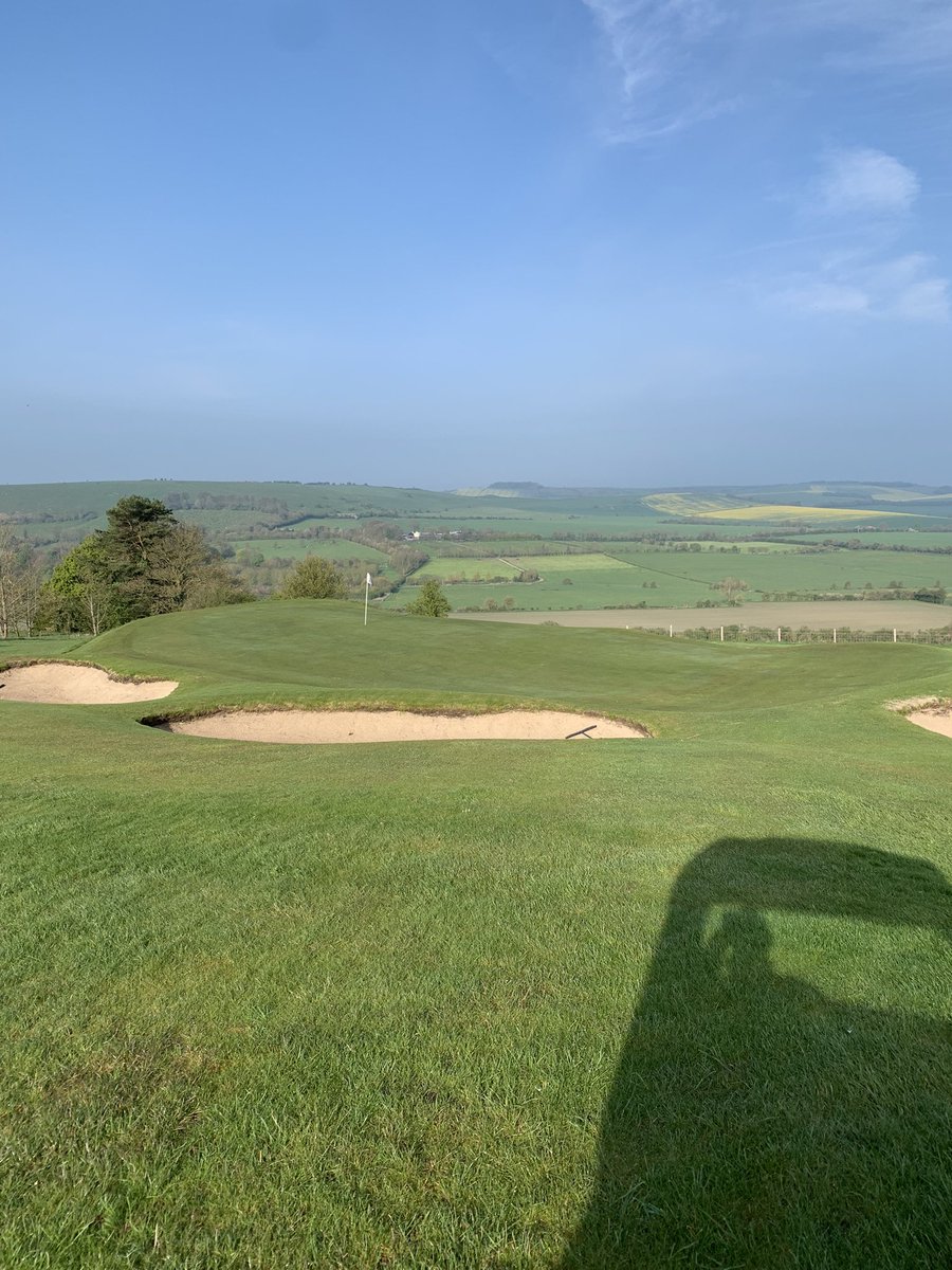 Mark572509852's tweet image. Some mornings were just made for turf ironing 🥰 #weekendsetup #happyplace