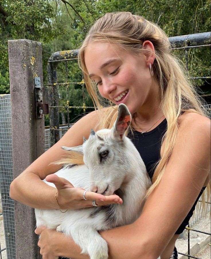 pov: não namoramos porém não somos apenas amigos