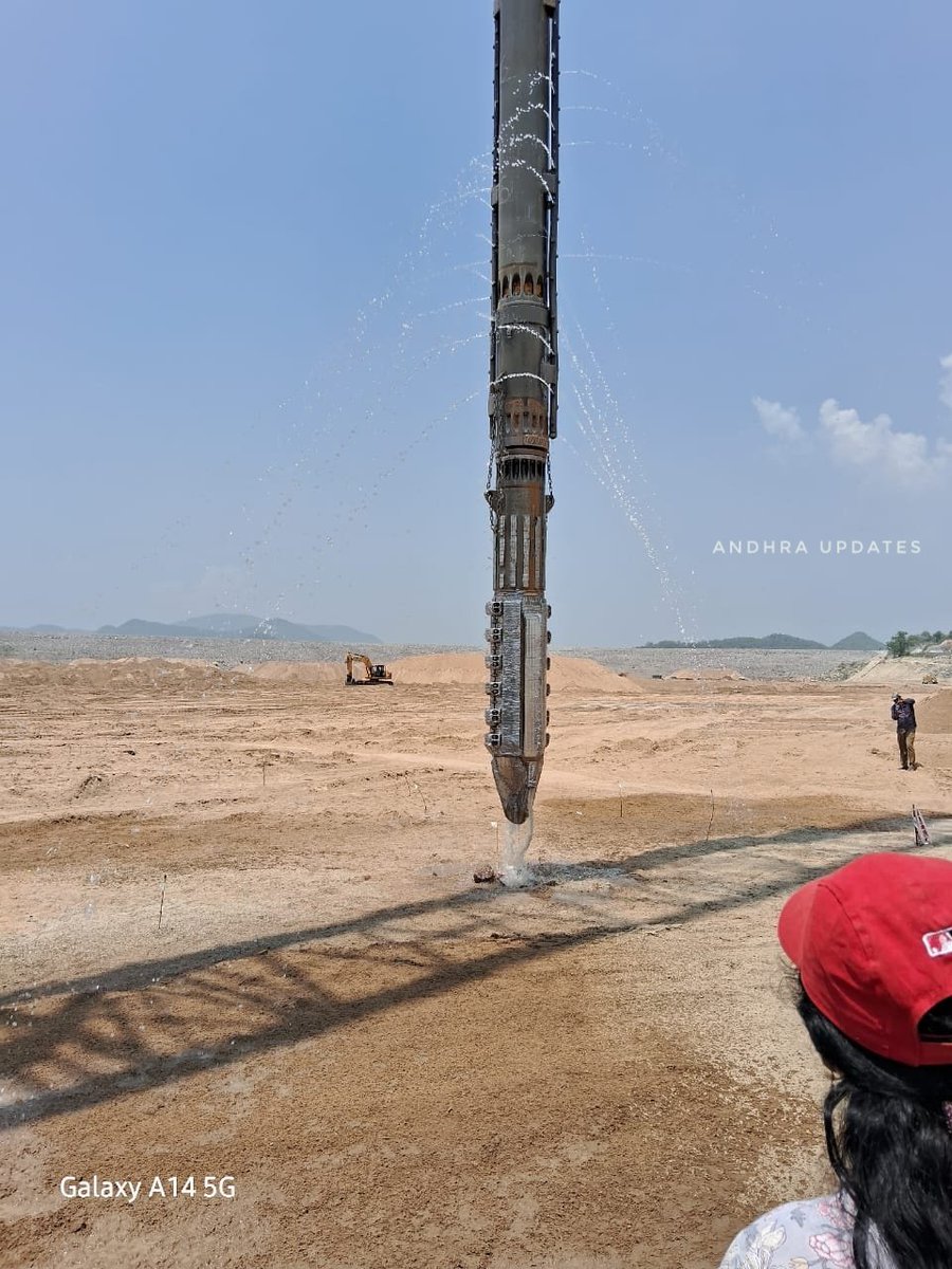 APInfraUpdates's tweet photo. 🔹Vibro compaction works for GAP 1 have started at the #Polavaram Irrigation Project.
🔹#Vibrocompaction helps strengthen the soil deep down.
#Irrigation
#AndhraPradesh
#PolavaramStatus
#PolavaramProjectStatus
#YSJagan
#Modi
#CBN
#PawanKalyan
#Andhra
#AP
#Hyderabad https://t.co/VqTPwvk0gx