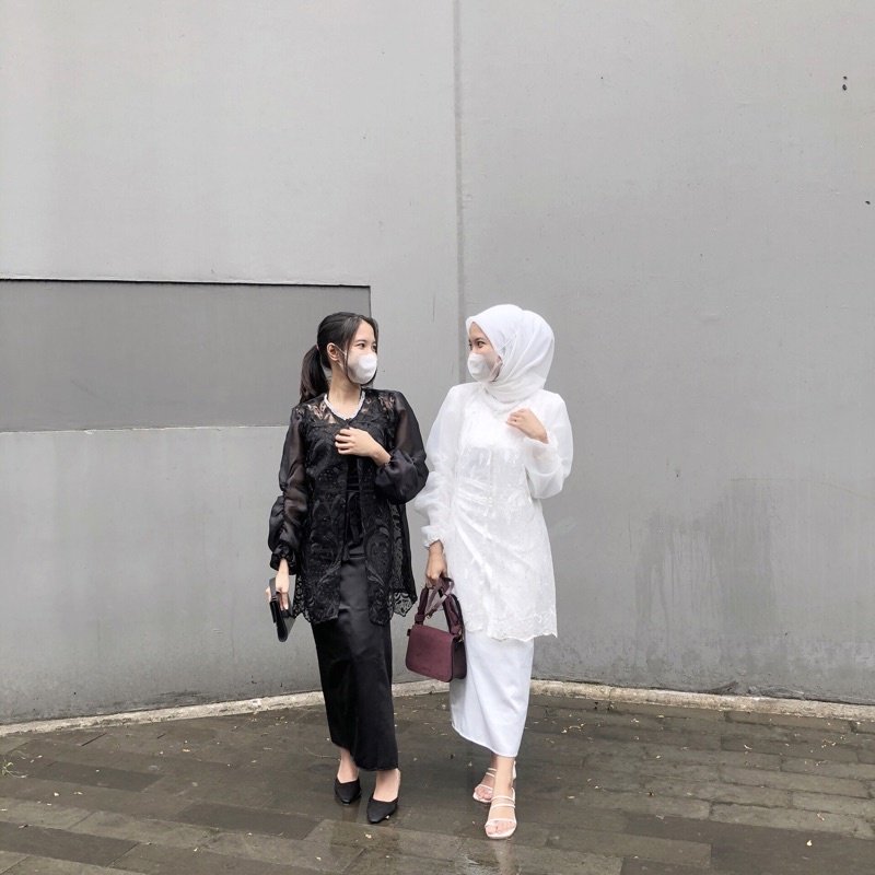 iceoatmilktea's tweet photo. oneset wisuda/kondangan/bridesmaid

1. 4,8
🛒https://t.co/YvXGTCTXtZ

2. 4,8
🛒https://t.co/UHU08vdynF

3. 4,8
🛒https://t.co/4rI1oxeiw0

4. 4,7
🛒https://t.co/f17wHnds0r https://t.co/hBr5JzKbVH