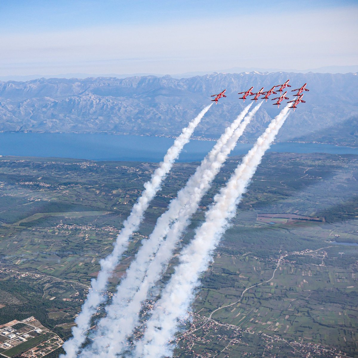 Red Arrows tweet media