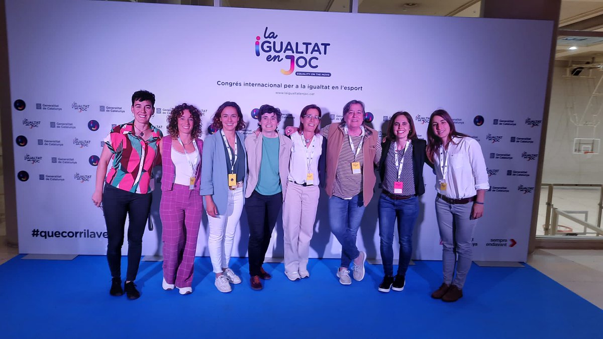 Blanca Nualart Barba (@bnualart_blanx) on Twitter photo <a href="/inefcat/">Inefc</a> <a href="/laigualtatenjoc/">La igualtat en Joc</a> <a href="/esportcat/">Esports</a> <a href="/igualtatcat/">Igualtat i Feminisme</a> 3 dies d'intens aprenentatge. Sortim fortes i empoderades. Un Congrés que ha estat un regal Enhorabona equip 🙌!! @eduinglesyuba <a href="/IngridHinojosa4/">Ingrid Hinojosa</a> <a href="/anvilanova/">Anna Vilanova</a> <a href="/Victoriahinojsa/">Victòria Hinojosa</a> <a href="/PedronaSerra/">Pedrona Serra</a> <a href="/ElenaGilG/">Elena Gil</a> #quecorrilaveu #somINEFC <a href="/esportcat/">Esports</a> <a href="/inefcat/">Inefc</a> <a href="/laigualtatenjoc/">La igualtat en Joc</a> <a href="/esportcat/">Esports</a> <a href="/igualtatcat/">Igualtat i Feminisme</a> 3 dies d'intens aprenentatge. Sortim fortes i empoderades. Un Congrés que ha estat un regal Enhorabona equip 🙌!! @eduinglesyuba <a href="/IngridHinojosa4/">Ingrid Hinojosa</a> <a href="/anvilanova/">Anna Vilanova</a> <a href="/Victoriahinojsa/">Victòria Hinojosa</a> <a href="/PedronaSerra/">Pedrona Serra</a> <a href="/ElenaGilG/">Elena Gil</a> #quecorrilaveu #somINEFC <a href="/esportcat/">Esports</a>