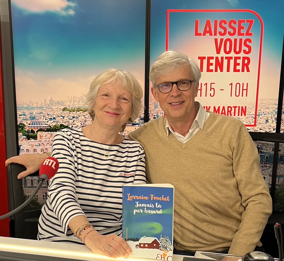 BernardLehut's tweet photo. #Replay #leslivresontlaparole : @LorraineFouchet nous emmène en Laponie avec son nouveau roman #jamaislàparhasard aux @EditionsHO. Le coup de coeur du libraire va à #freequeens de Marin Ledun @Gallimard #sérienoire.
➡️ https://t.co/Ggki7zwpQw https://t.co/0VutuB7DsN