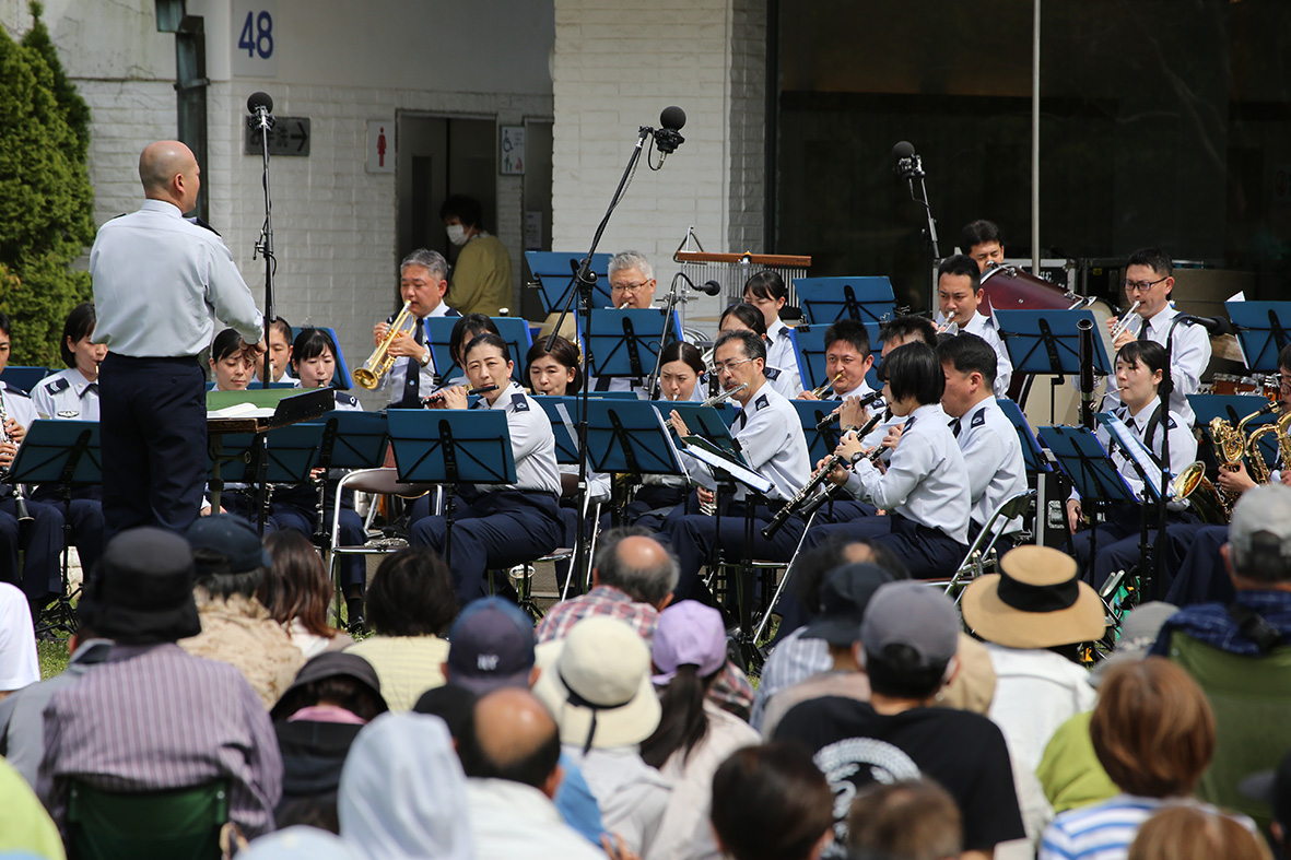 JASDF_Cen_Band tweet picture