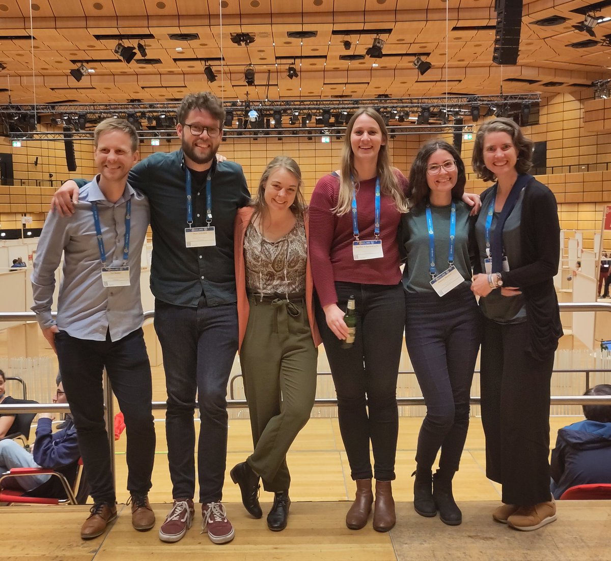 #EGU23 is a wrap! The @VU_IVM Drought group had fun. We thoroughly enjoyed presenting our research, getting inspired and connecting to old and new science friends. Now #trainfromEGU and back next you for more #drought #sociohydrology #adaptation #compound #risk science!