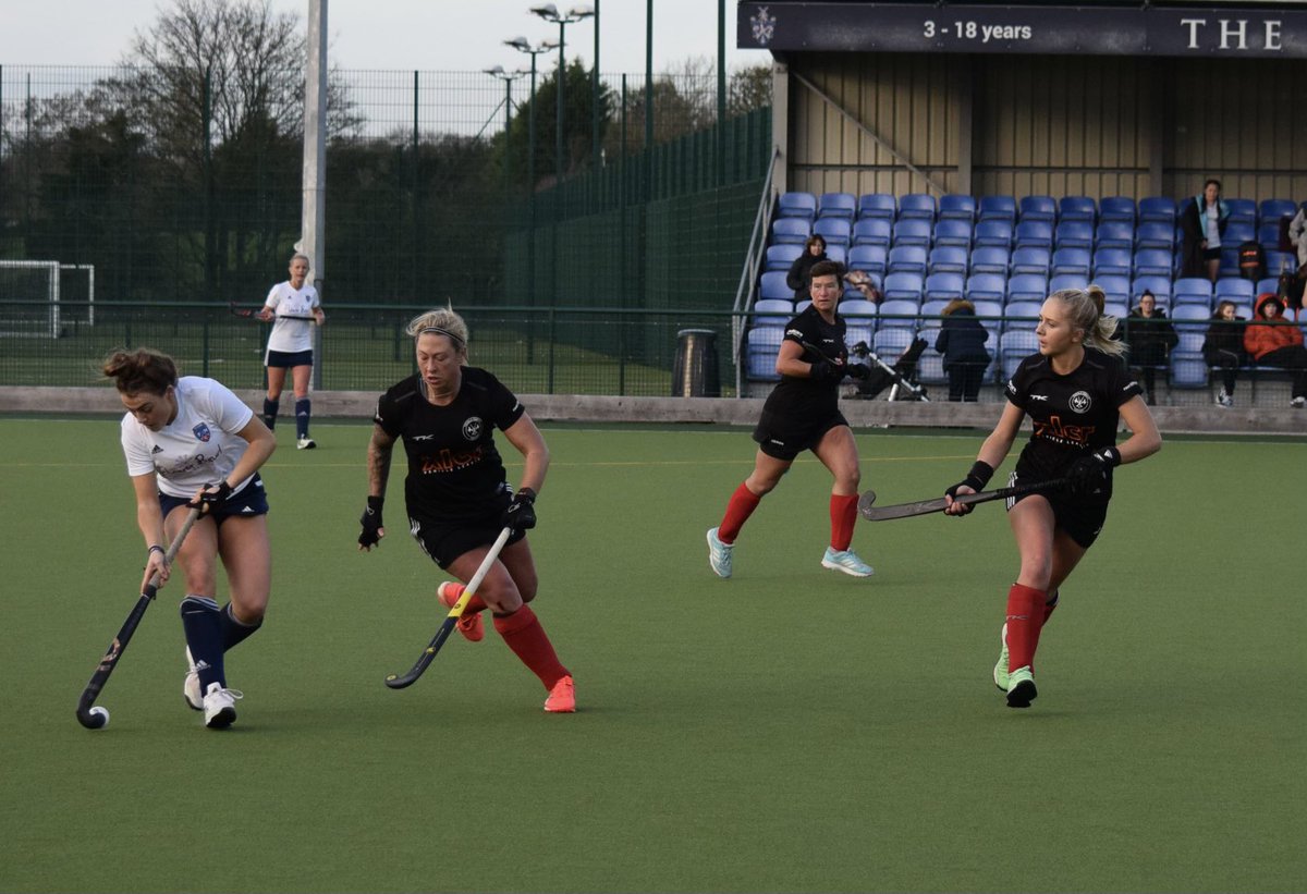 Good luck to <a href="/BeddersSteph/">Steph Bedford</a> &amp; <a href="/PendleForestHoc/">Pendle Forest Hockey</a> in the National Club Championships today at Lee Valley in London

They are playing Old Georgians in the Over 35’s Final at 11am. We are proud sponsors of Steph💪🏼

Link below if anyone would like to watch

englandhockey.altiusrt.com/matches/4809

🔴⚫️