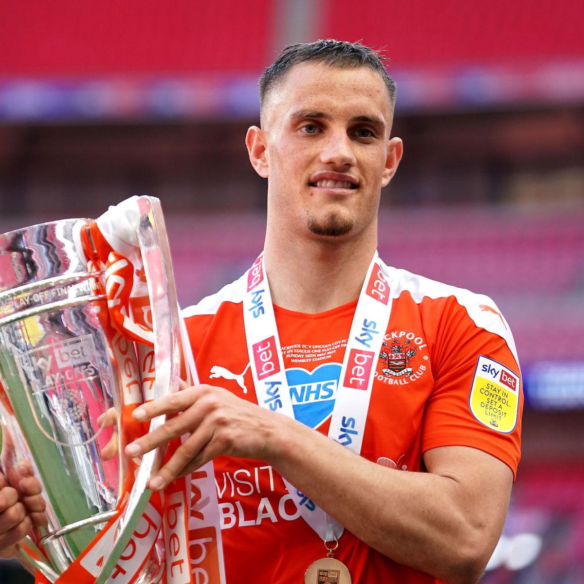 powellBFC93's tweet photo. Jerry has been the first player since we came back from the boycott to connect with the fans in the way he did and give us real passion and something to celebrate. I don't know where he ends up, but I hope he gets the move he deserves. Some player. JY9. 🍊 https://t.co/8IA68opJ9Z
