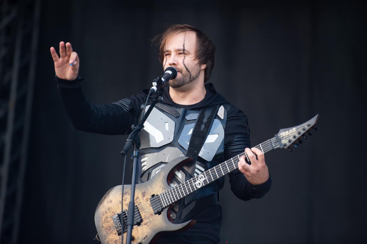 kambrium_band's tweet photo. Heavy Birthday, Karsten! ❤️🎉
Show him some love ❤️

📸: Merlin Schönfisch Fotografie

#birthday #Geburtstag #kambrium #metal #metalhead #guitar #cybermetal https://t.co/77wzb3njug
