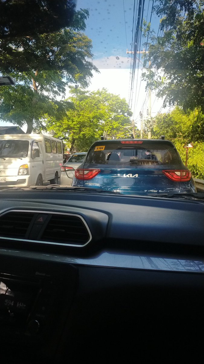 happyME828's tweet photo. worst traffic in Bulacan .... !!!! ano na? https://t.co/f4WnFNmhEh