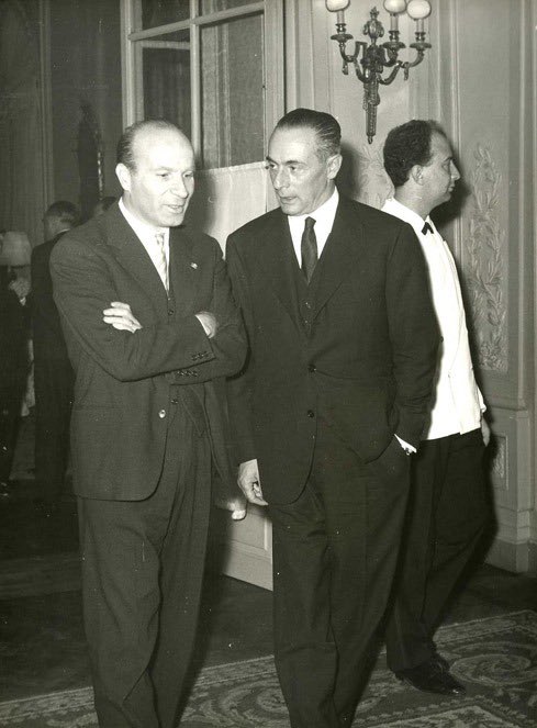«L’ingegno è vedere possibilità dove gli altri non ne vedono»

Il #29aprile 1906 nasceva #EnricoMattei, fondatore di #Eni, tra le eccellenze che hanno reso il nostro Paese competitivo sui mercati internazionali.