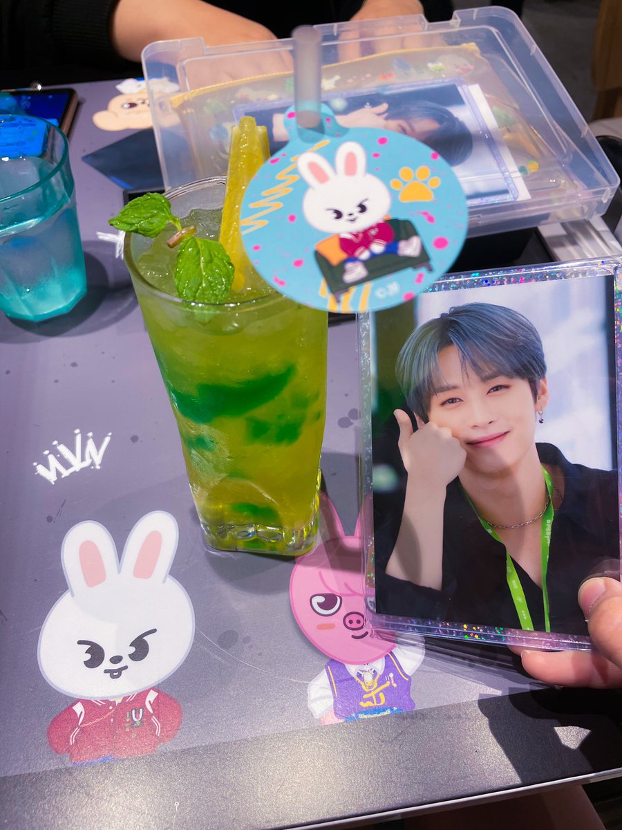 38onyK's tweet photo. ⿻˙˚ 𓆩 🐰𓆪 ˚˙⿻
･:*+.･:*+Leeknow+･:*+.･:*

91/KANSAI🐙/同他ᵒᵏ/🔰

この世界線初めてなので
いろいろ教えて頂きたいです.ᐟ.ᐟ.ᐟ
♡or ↺で気になる方をお迎えに行きます🚗³₃
よろしくお願いいたします⸜(*˙꒳˙*)⸝
 #STAYさんと繋がりたい https://t.co/eQQrYUdyPv
