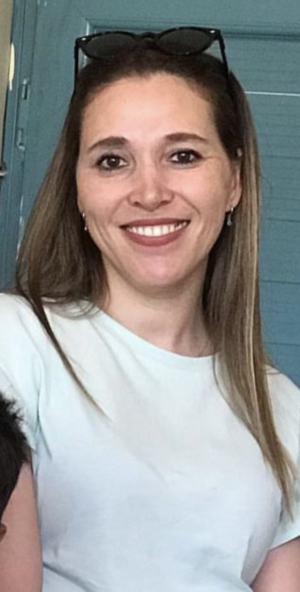 berraaslan21's tweet photo. Siz bizim sesimizi duyana kadar pes etmeyeceğiz!
#tuğbayıihmalleröldürdü https://t.co/eSlb1yJaKW