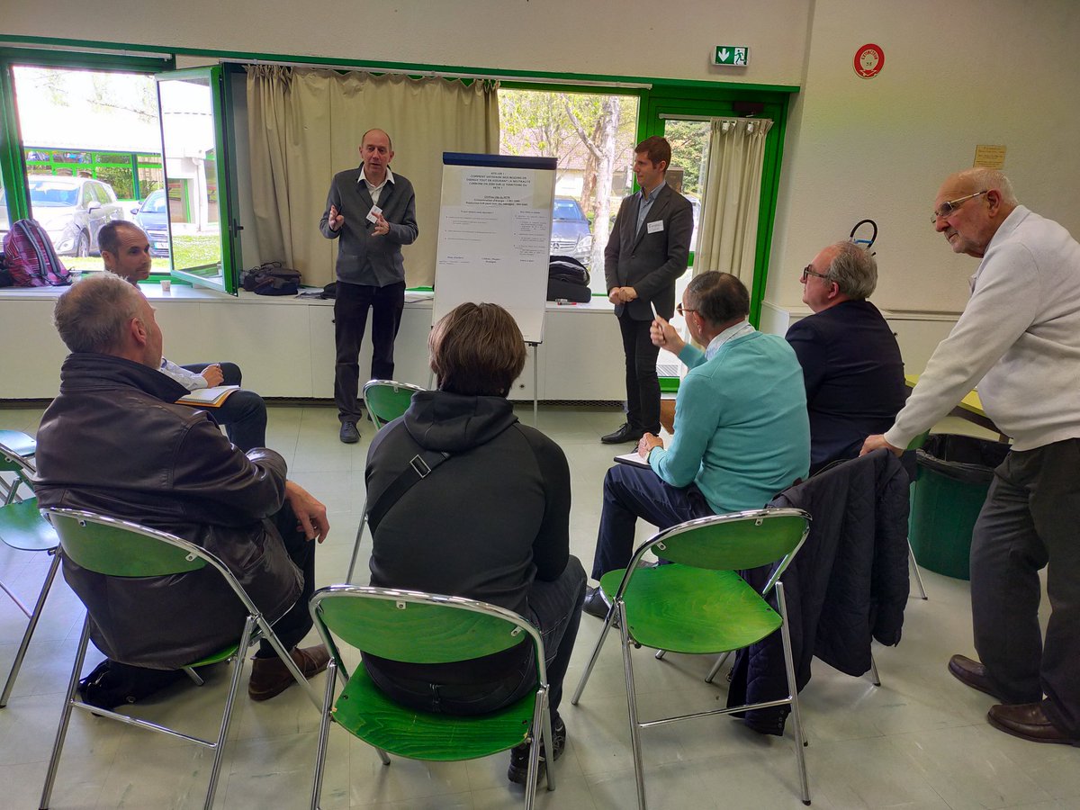 #CNR | Le <a href="/Prefet58/">Préfète de la Nièvre 🇫🇷</a> et le Pays organisaient jeudi un Conseil National de la Refondation sur l'énergie. 

🎯 construire un dialogue avec les citoyens, les élus sur les grands enjeux d'avenir, faire remonter des propositions concrètes pour répondre aux défis des prochaines années