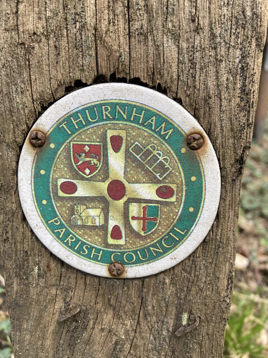 HeartofKentWalk's tweet photo. On the 25 March, Andrew took 3 walkers on the 'Pilgrimage Walk from Thurnham to Bredgar' as part of the HoK Walking Festival 2023!

The group enjoyed the walk and chatted about pilgrimage and the different plants in the Hucking Estate, Gorham and Admiral Community Woodlands. https://t.co/7R4f4GSXio