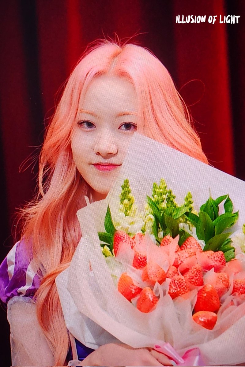 illu_light's tweet photo. 230429 성동청소년센터 프리뷰

졸업했던 날과
같은 장소
다른 시간에서🥰

#드림노트 #Dreamnote #유아이 #YOUI #김지현

@iMe_Dreamnote https://t.co/TV1d25lLI4