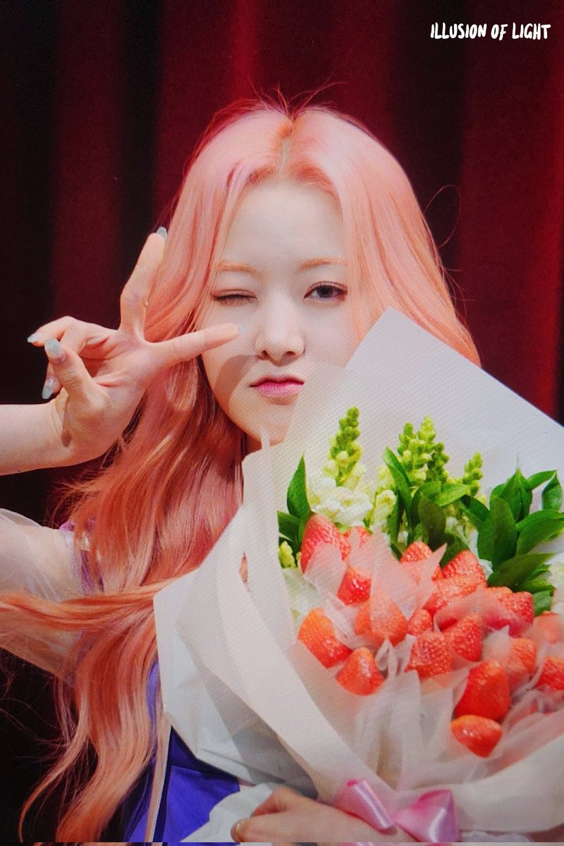 illu_light's tweet photo. 230429 성동청소년센터 프리뷰

졸업했던 날과
같은 장소
다른 시간에서🥰

#드림노트 #Dreamnote #유아이 #YOUI #김지현

@iMe_Dreamnote https://t.co/TV1d25lLI4
