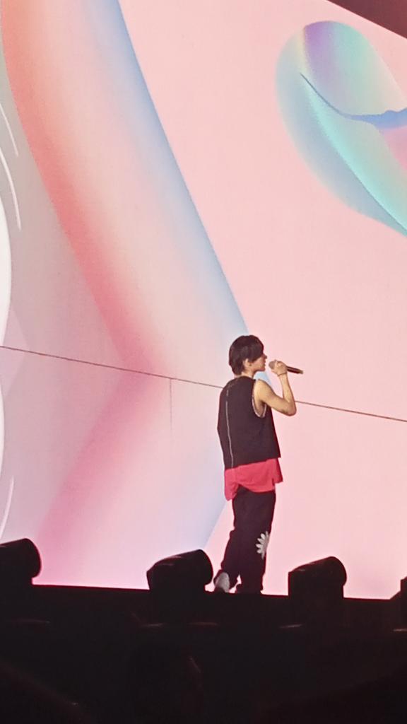 blueoceanly15's tweet photo. TEN LEE
#WayV_Phantom_In_JAKARTA #WayVInJKTn https://t.co/h1DzdJXU7D