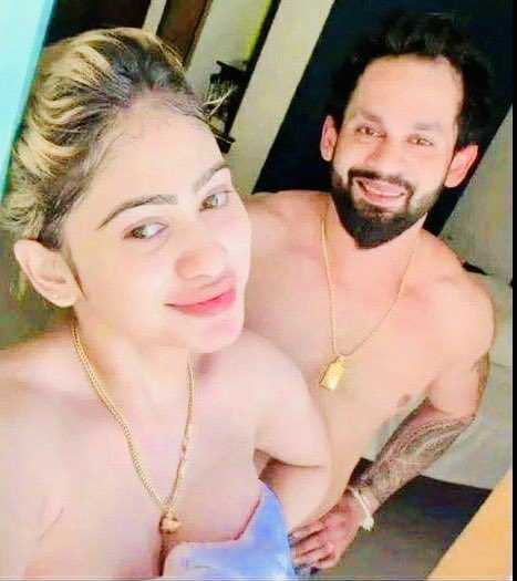 auntystar69's tweet photo. #piumihansamali #leaked2023 #Trending #tamilaunty https://t.co/mX70VpNcLB