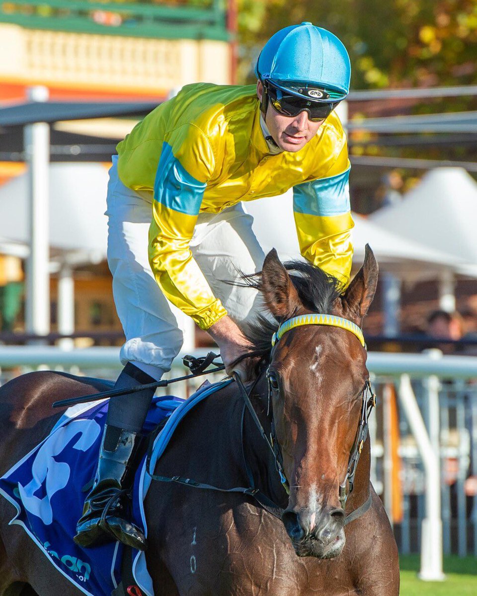 TABtouch tweet media