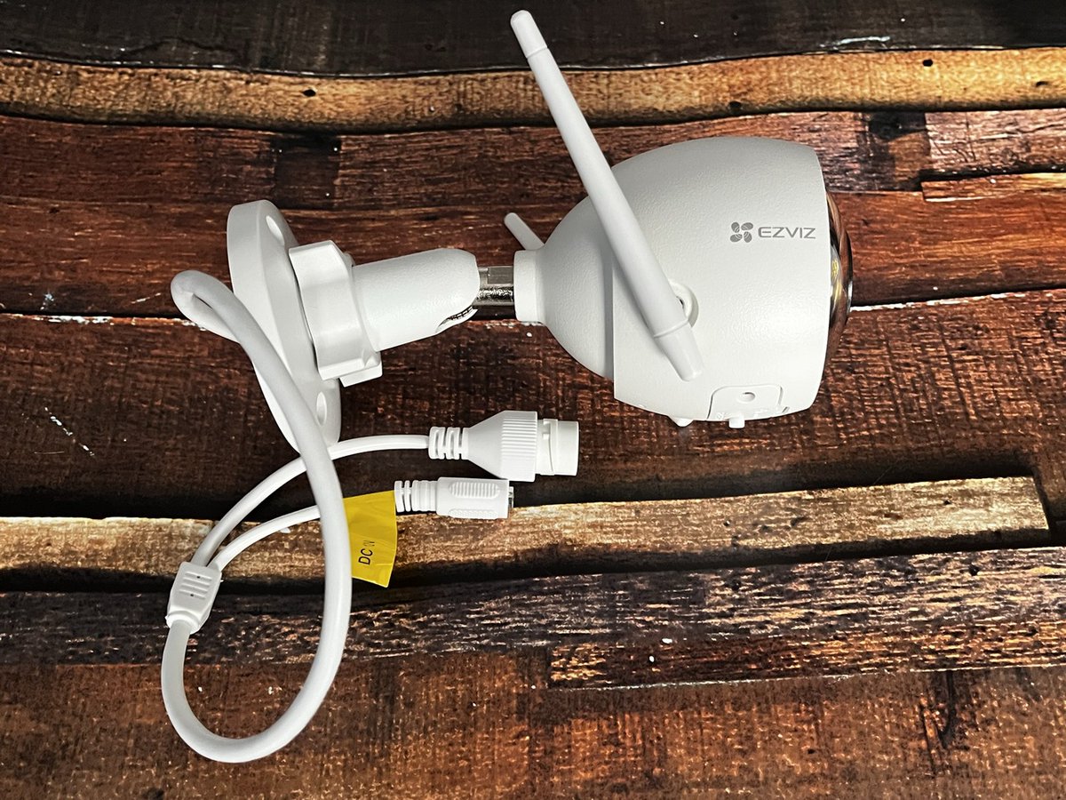 TECHNOSenior1's tweet image. Urządzeniem, na który dziś chciałbym zwrócić Waszą uwagę to kamera #C3N od producenta EZVIZ, która wyróżnia się akceptowalną, dla większości użytkowników jakością nagrań, a swoją ceną nie nadwyręży naszej kieszeni.
@ezvizeurope 
@EZVIZ_Global 
#własnytest
wp.me/par2as-11CM