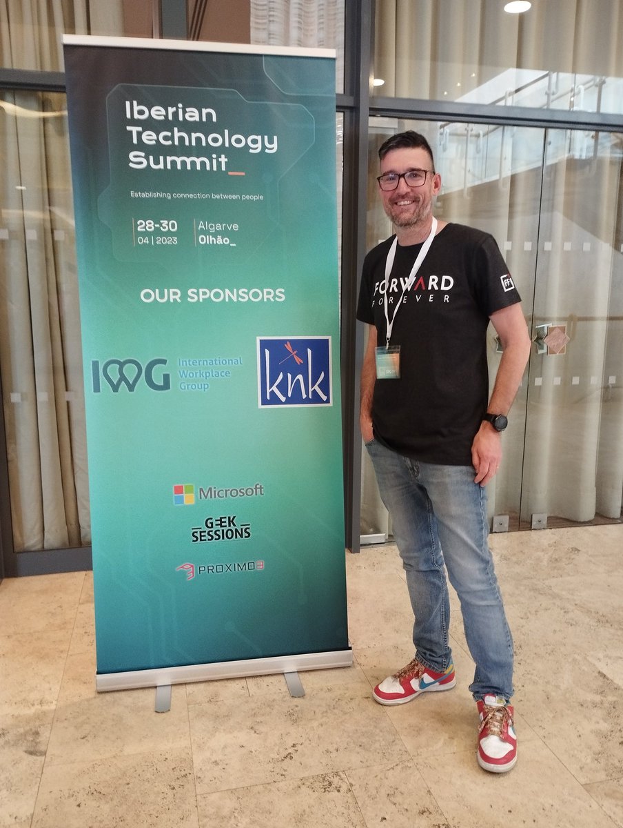 fchopo's tweet image. Ready for the @IberianSummit ! If you want to know what #FusionTeams is, @xavi_segcri and myself will speak about it at 3pm at Faro I room #PowerPlatform #Azure #Microsoft #events