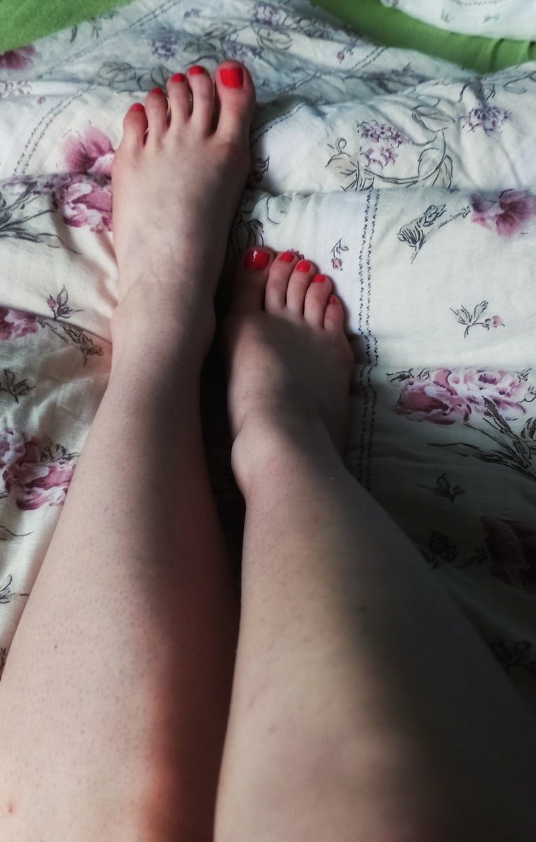 HFeets36's tweet photo. Hello ;* https://t.co/tBEfG641th