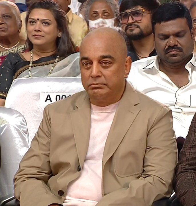 iam_not_a_saint's tweet photo. ��ண்டவரின் சென்ற வருட விக்ரம் வசூல் சாதனையே இன்னும் முறியடிக்கப்பட் வில்லை... அடுத்த வருட #Indian2Gamechanger வசூல் சாதனையை முறியடிக்க எத்தனை வருடங்கள் ஆகுமோ? @sammy_2020May @sibiyans_offl https://t.co/MJmsBAyocT